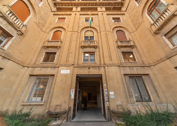 Giada 103 - Central Florence Apartment By The Train Station